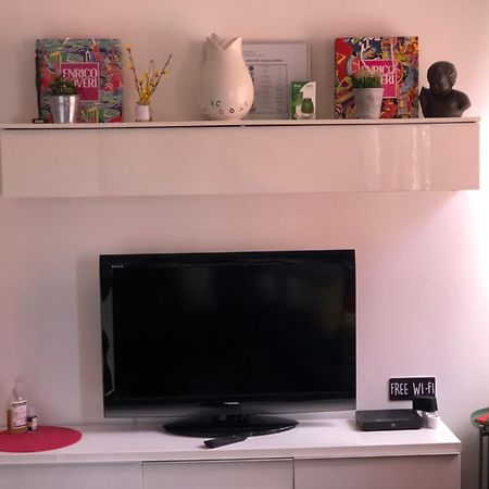 Appartamento La Casa Colorata Pisa Esterno foto